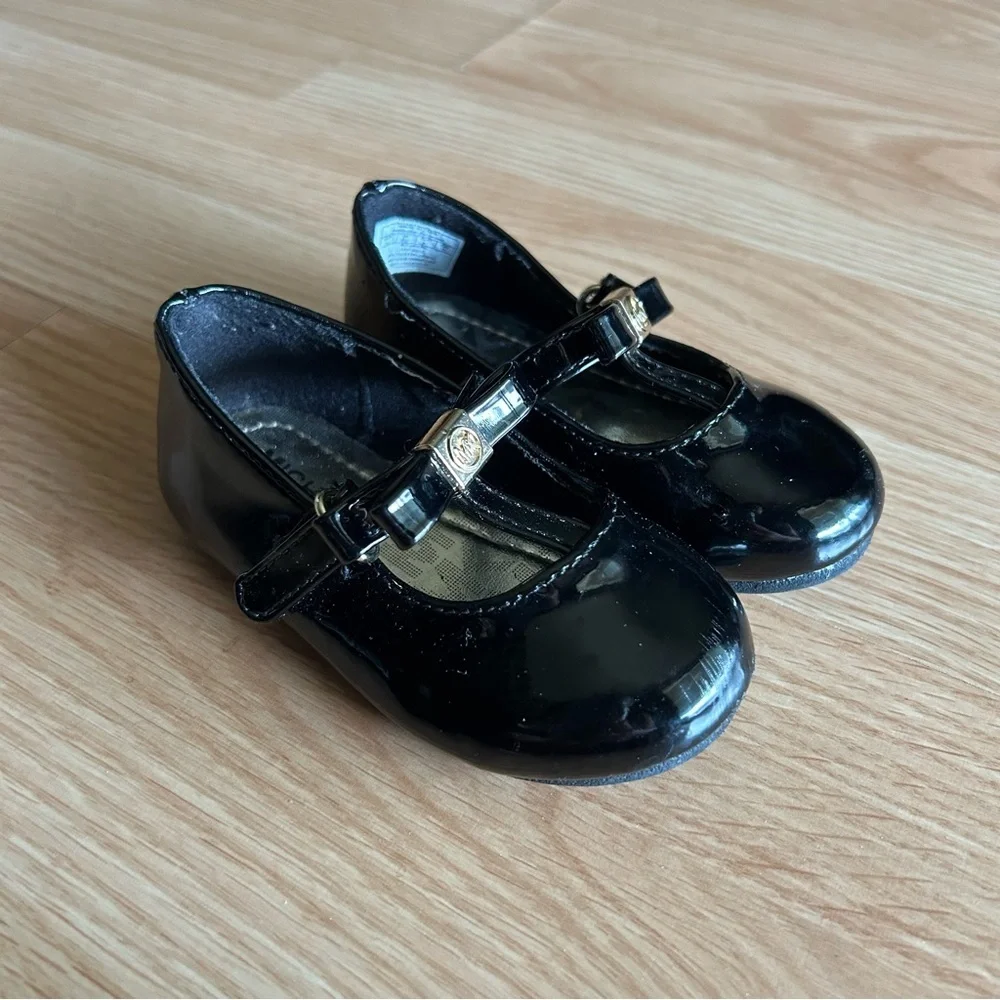 Michael Kors Black Patent Leather Ballet Flats Baby Size 5